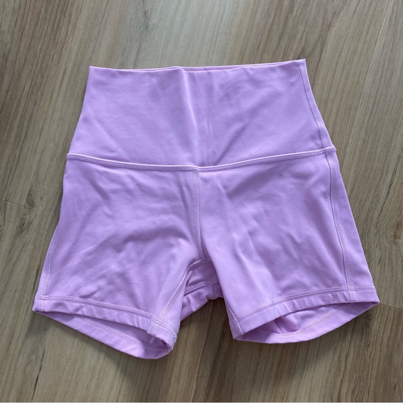 ❌❌SOLD❌❌ Lululemon Align 4" Shorts in Vitapink Size 4 - Picture 3 of 5